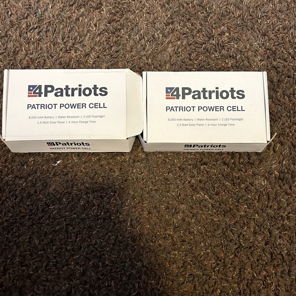 2 Patriots Power Cell Missing 1 Charger
